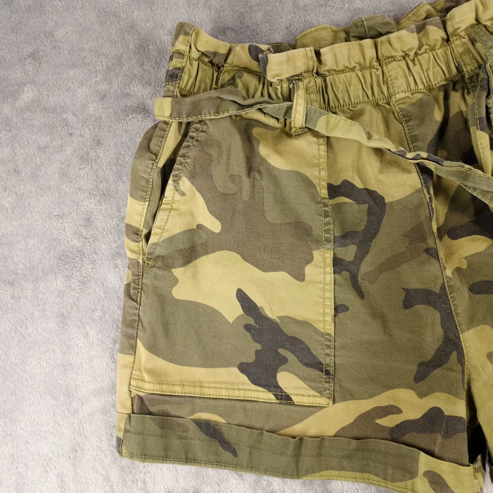 Sanctuary Standard Surplus Camo Utility Shorts Size 29 Green Military - Picture 3 of 16
